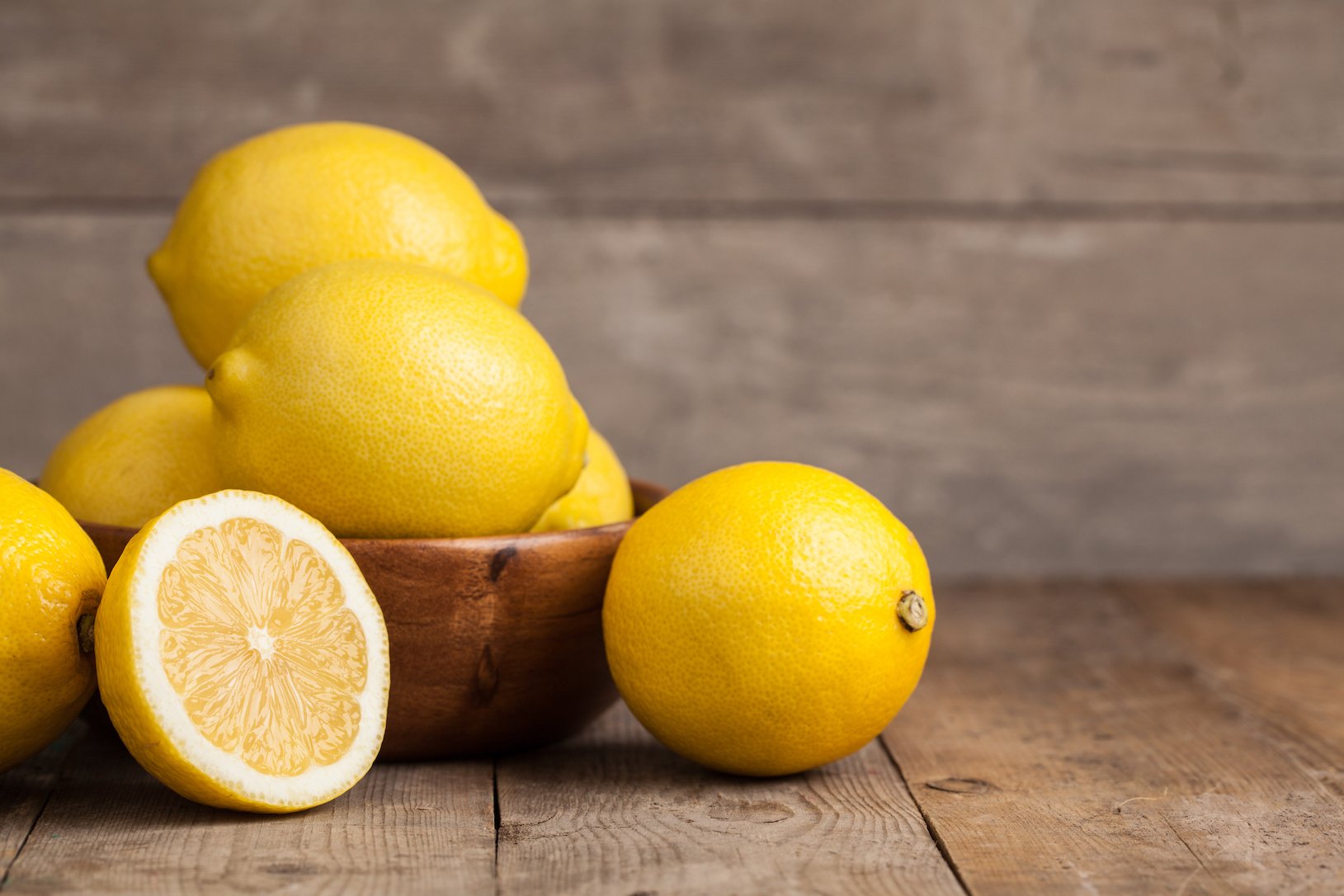 فوائد الليمون الحلو للوجه